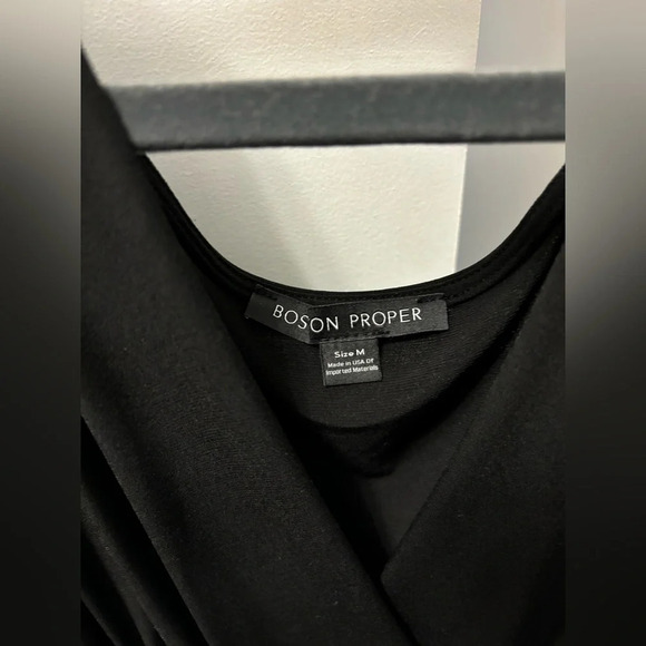 Boston Proper Bodycon Dress Womens Medium Black Sleeveless Wrap V Neck Pleated - Picture 2 of 3